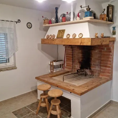 Casa Battiscuro - For Adventurers Only Сasa de vacaciones Plomin