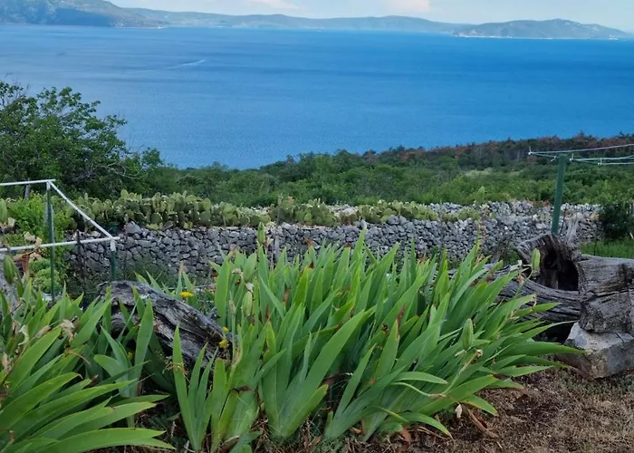 Casa Battiscuro - For Adventurers Only Feriehus Plomin
