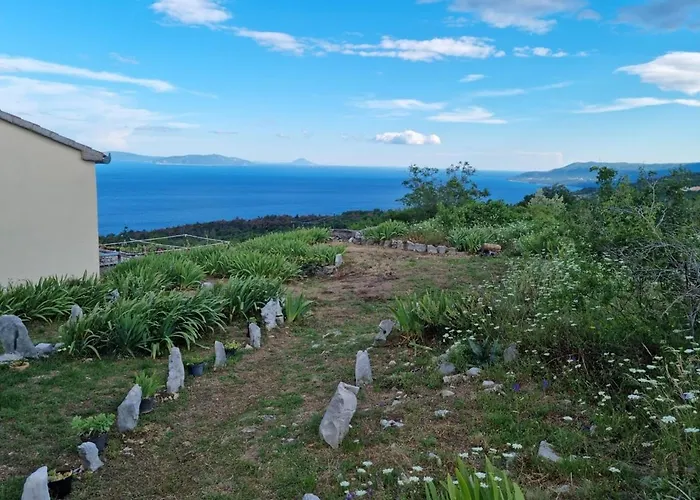 Casa Battiscuro - For Adventurers Only Feriehus Plomin